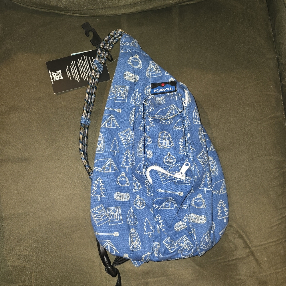NWT KAVU Rope Blue Sling Camping Print Bag